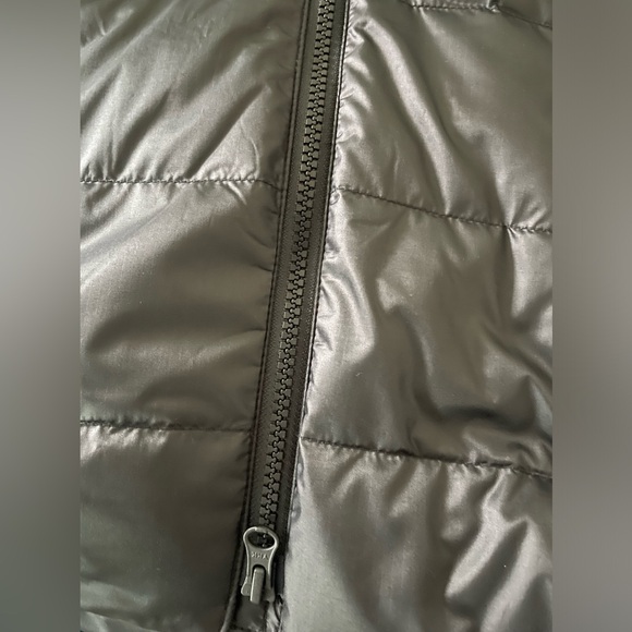 Lightweight Down Packable Puffer Hooded Jacket - Picture 4 of 6